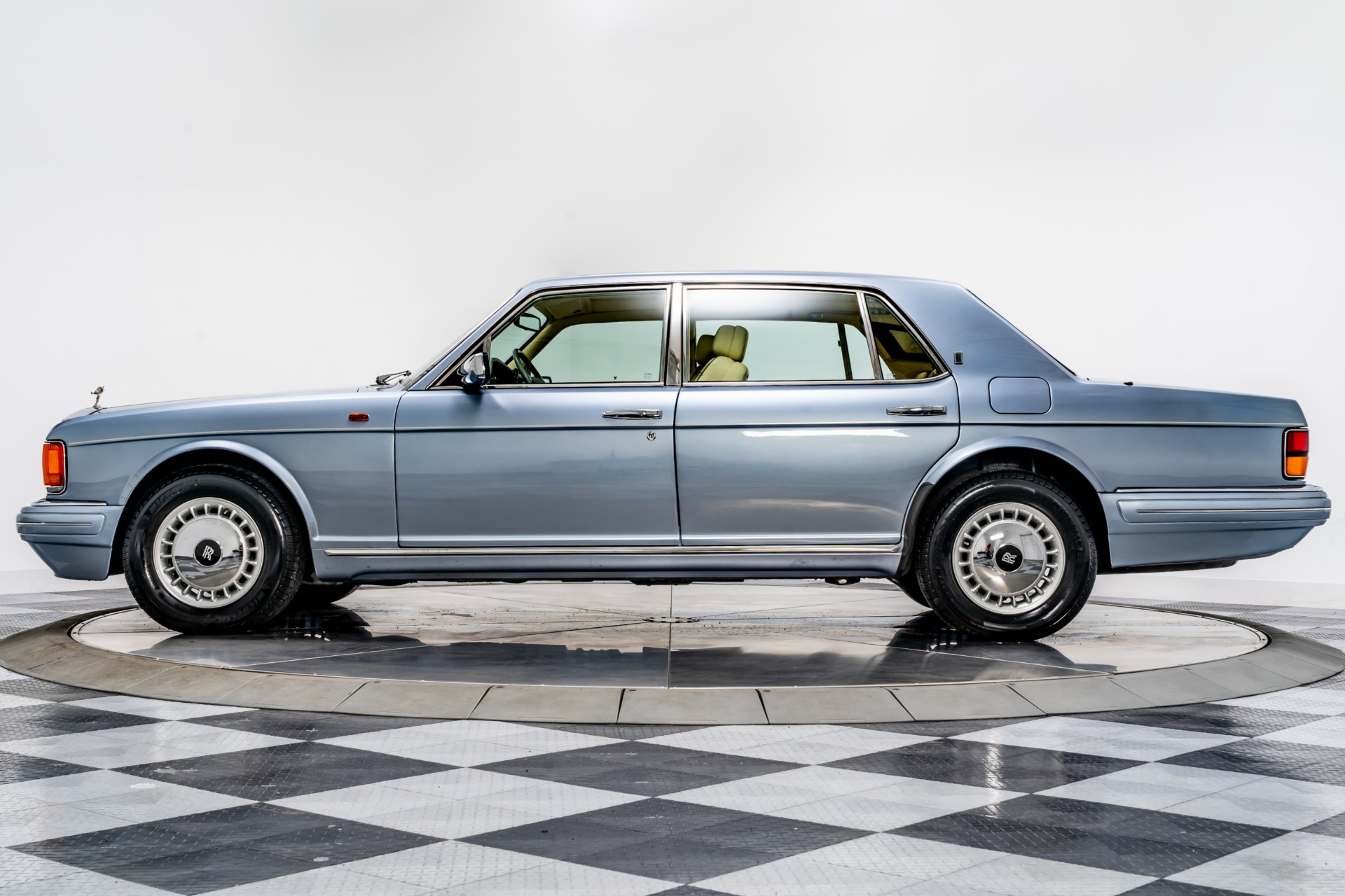 RollsRoyce Silver Spur Division