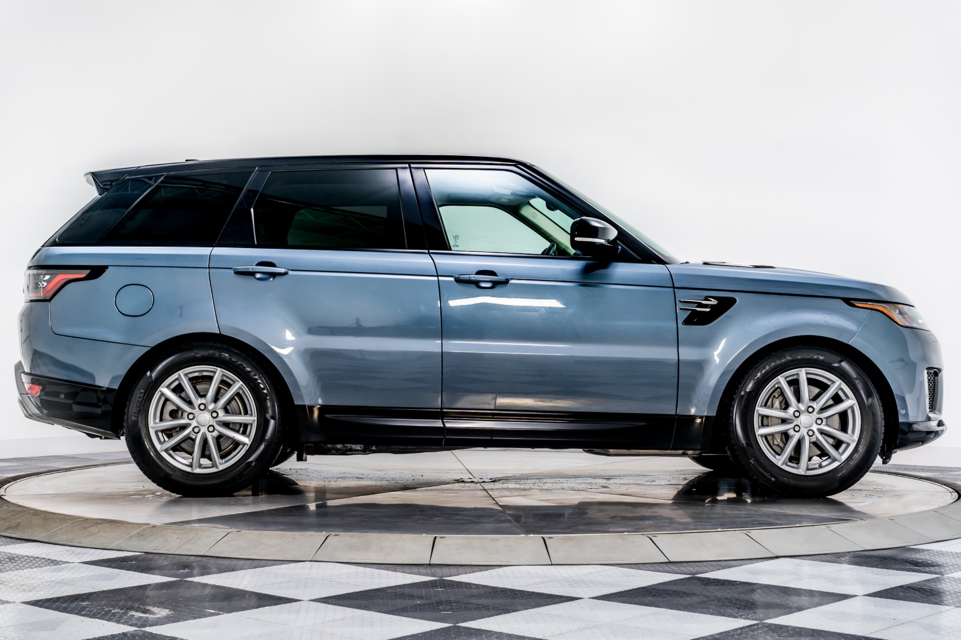Byron blue range rover best sale sport