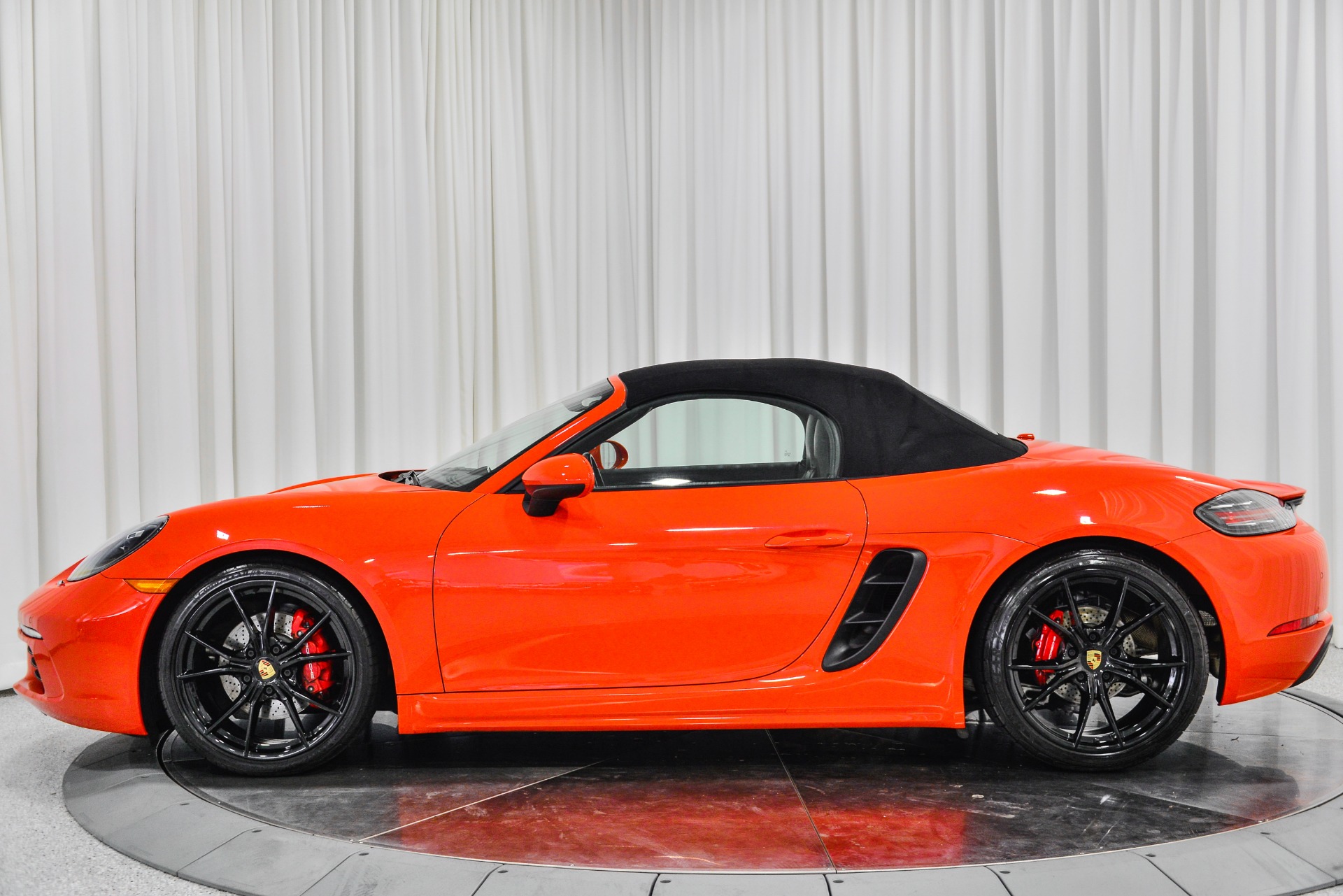 Lava Orange Porsche 718 Boxster S with Black Interior For Sale