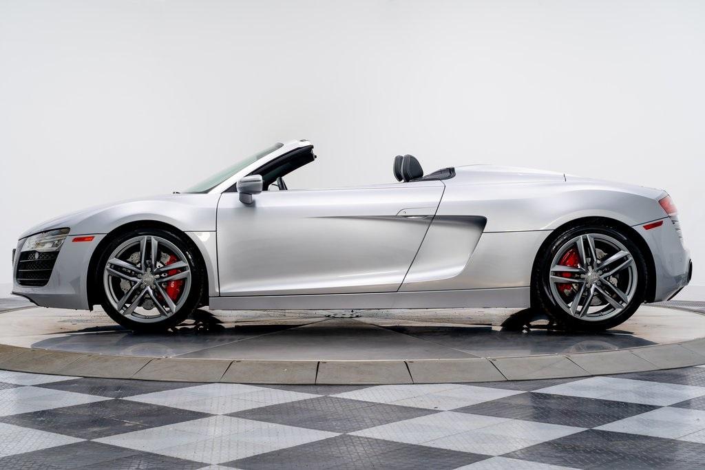 Audi R8 Spyder Silver