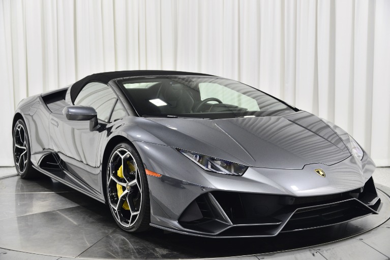 Grigio Lynx Lamborghini Huracan LP 640-4 EVO Spyder with Nero Ade