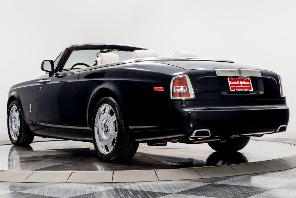 Midnight Blue Rolls-Royce Phantom Drophead Coupe with Seashell