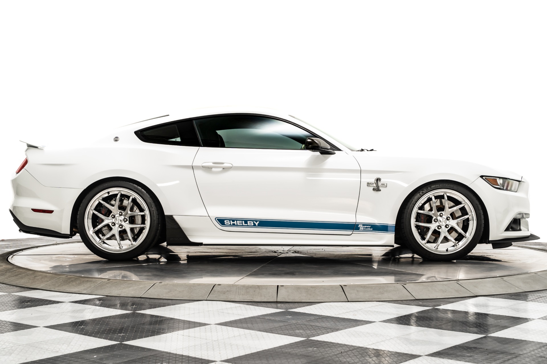 need-for-speed-movie-forgiato-mustang-2