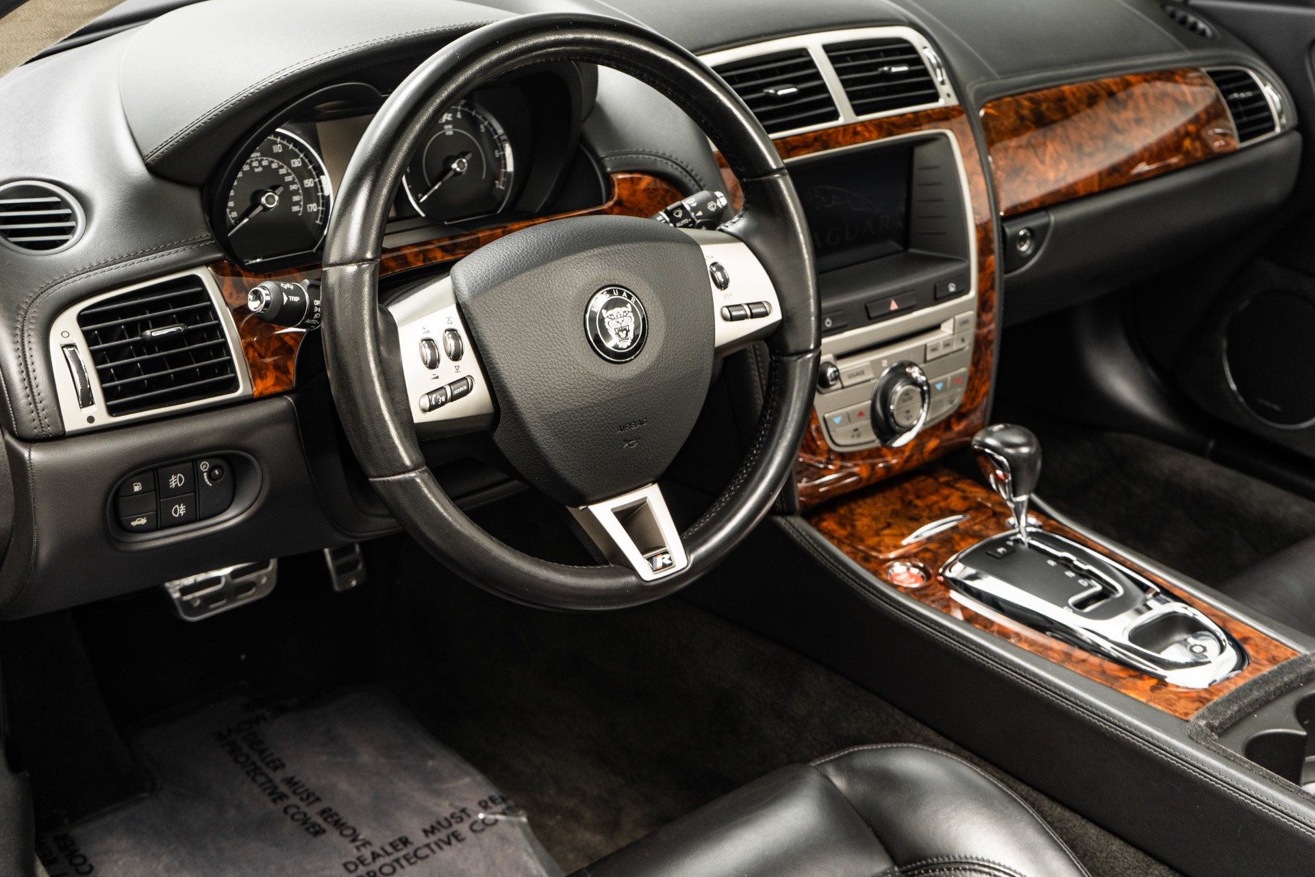 2008-jaguar-xk-interior