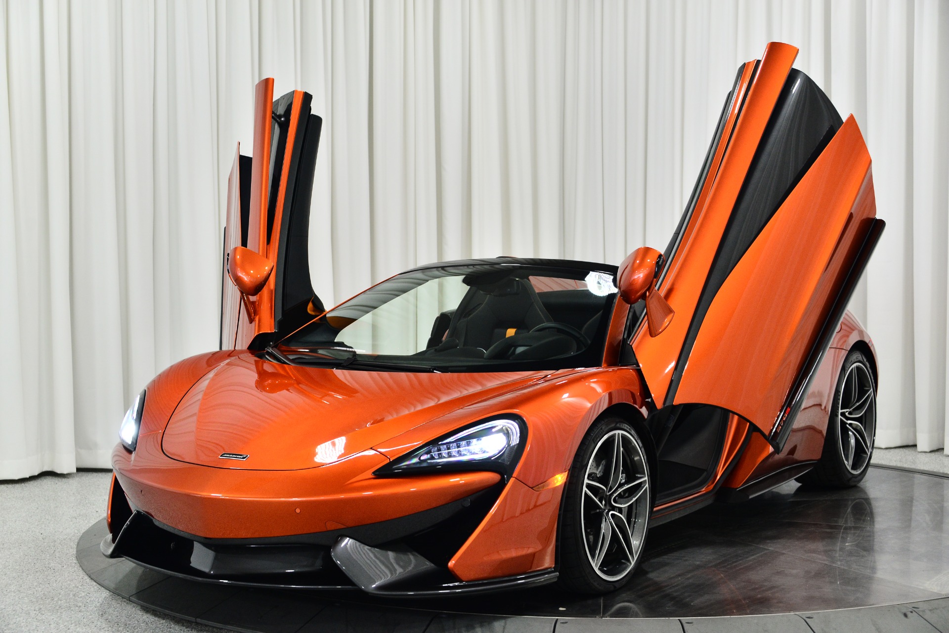 Volcano Orange McLaren 570S Spider with Carbon Black/Jet Black