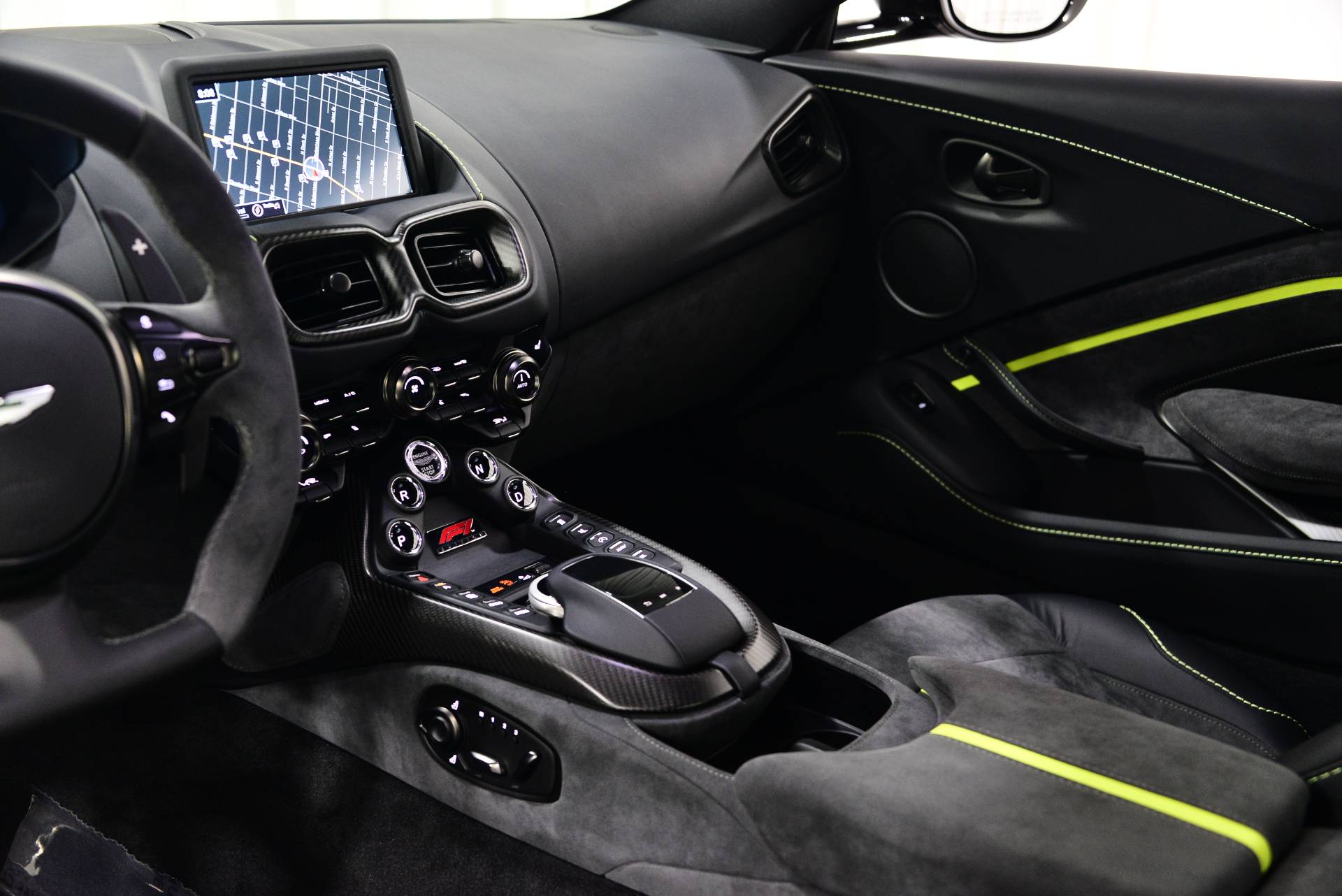 Aston Martin Interior 2022