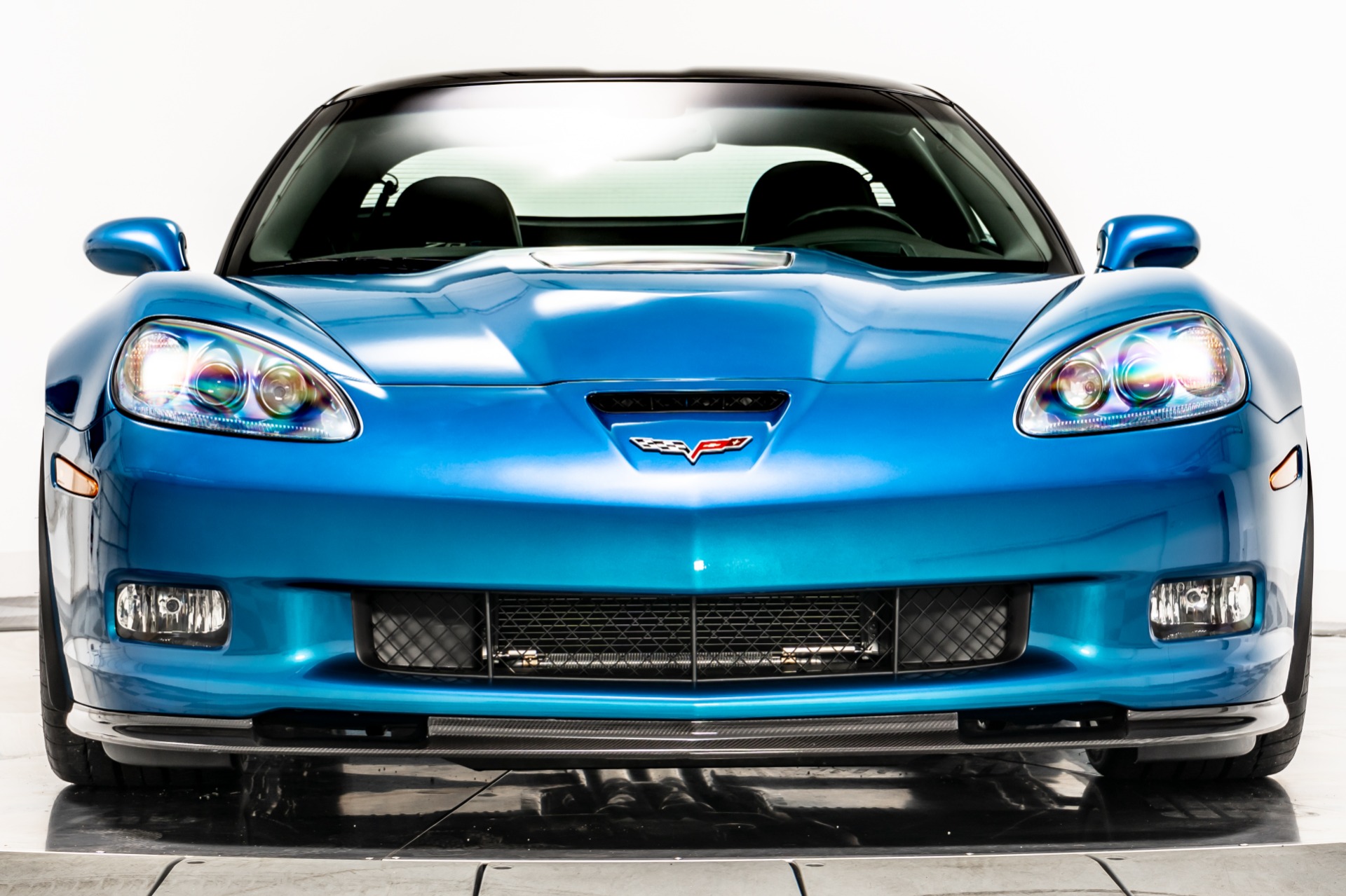 Jetstream Blue Metallic Tintcoat Chevrolet Corvette ZR1 with Ebony