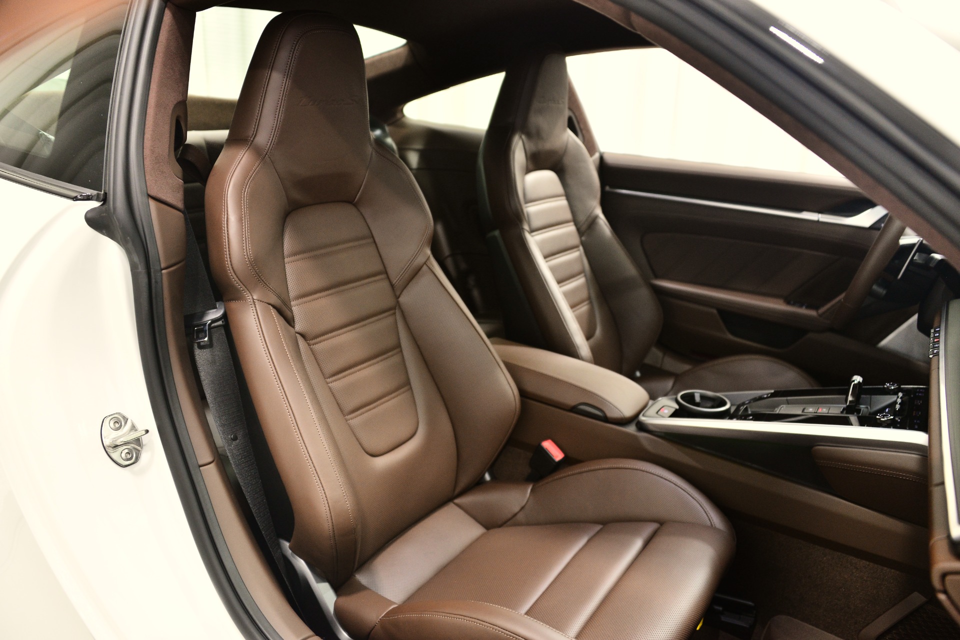 2022 Porsche 911 Turbo S Interior