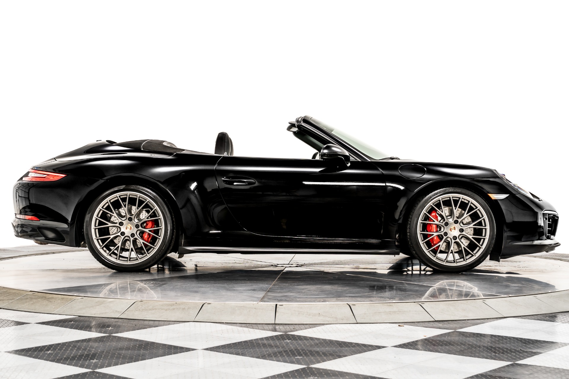 Used 2017 Porsche 911 Carrera 4S Cabriolet For Sale ($118,900) | Marshall Goldman Beverly Hills Stock #W23785 Used 2017 Porsche 911 Carrera 4S Cabriolet For Sale ($118,900) | Marshall Goldman Beverly Hills Stock #W23785