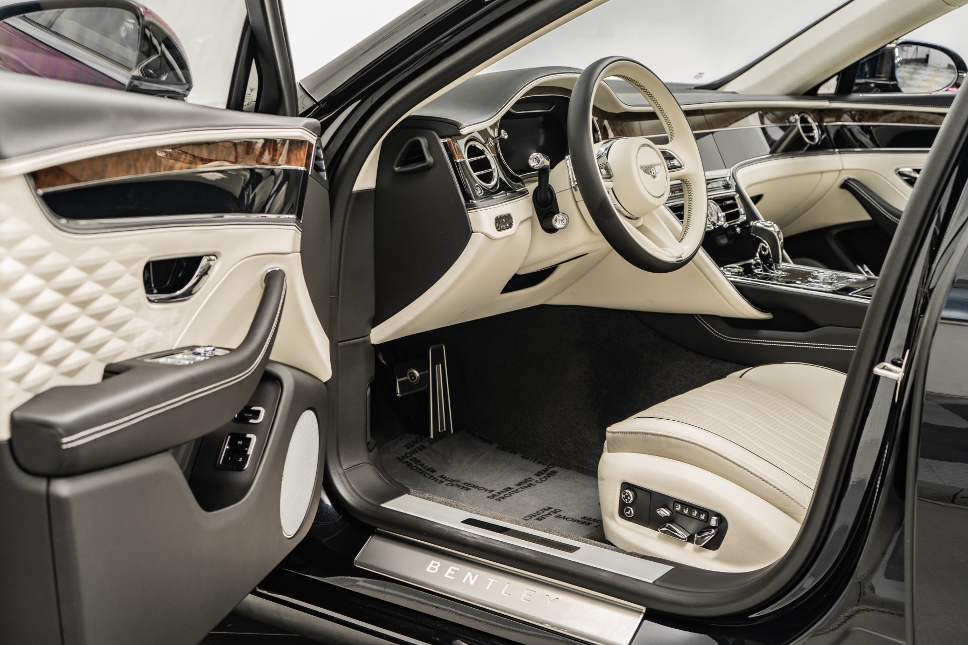 Bentley 2022 Flying Spur Interior