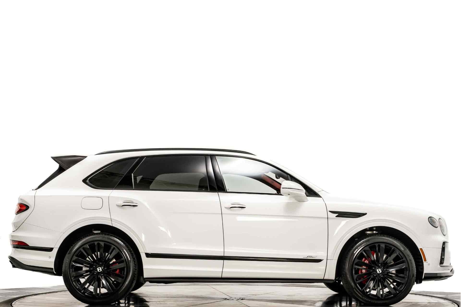 2021 Bentley Bentayga Speed photo 2