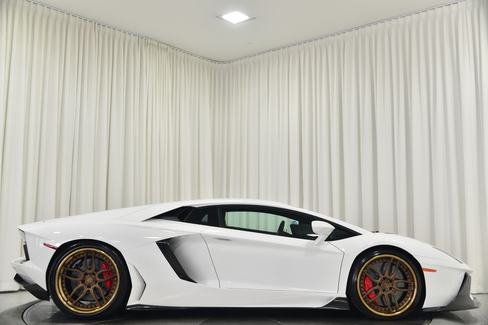 Used 2015 Lamborghini Aventador LP 700-4 For Sale (Sold