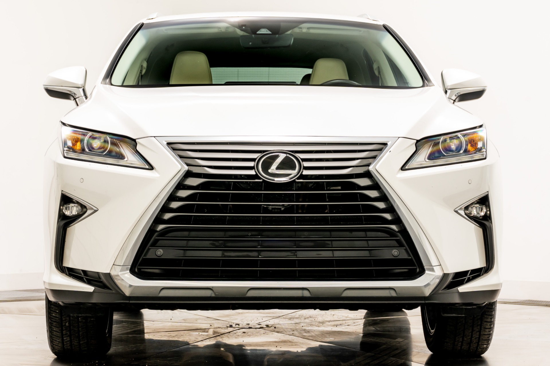 Eminent White Pearl Lexus RX 350 with Parchment Interior For Sale