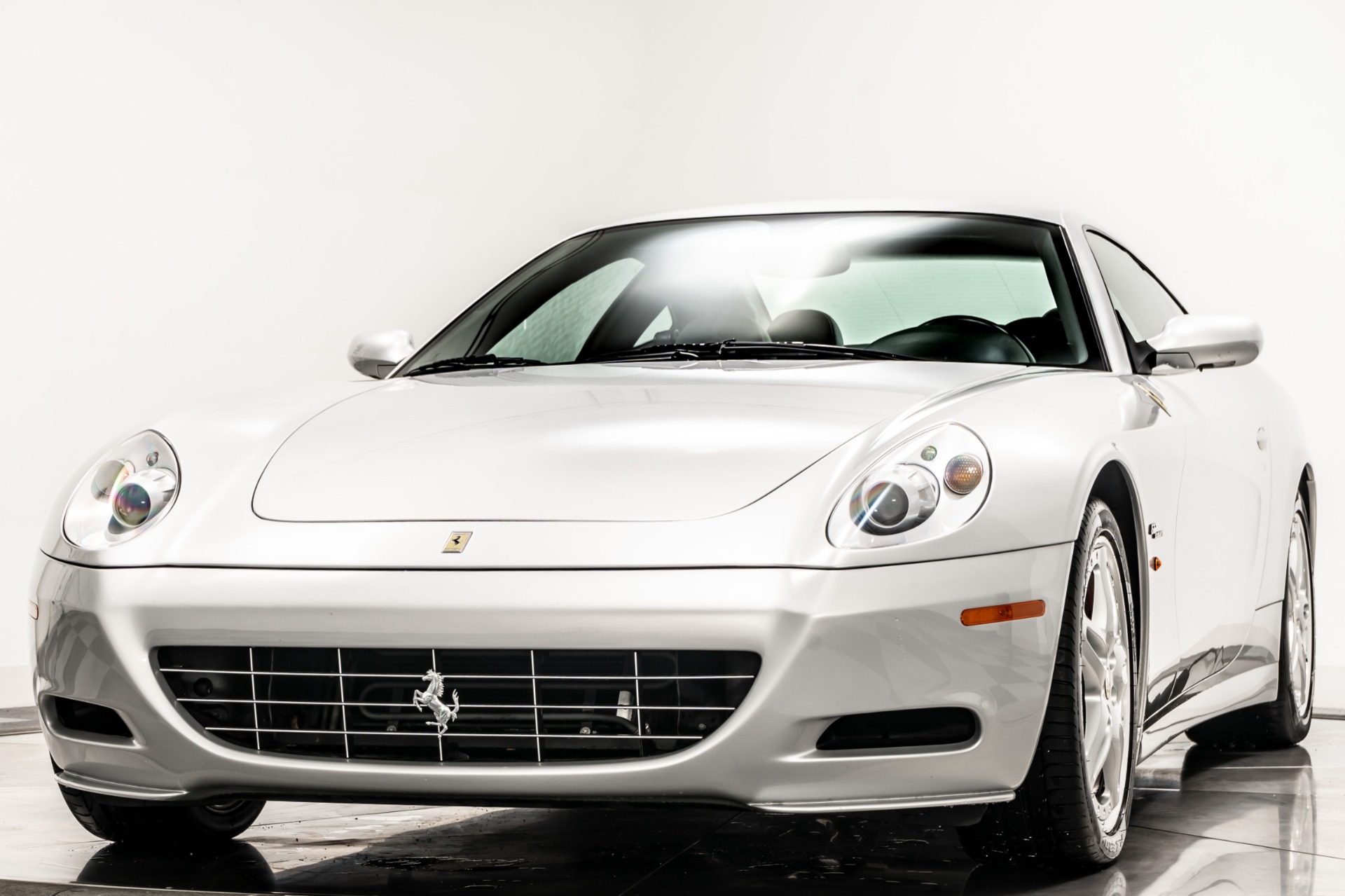 Ferrari 612 Scaglietti White