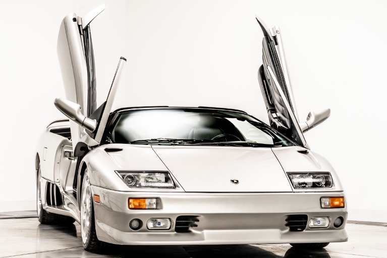 Grigio Titanio Lamborghini Diablo VT Roadster with Nero Interior