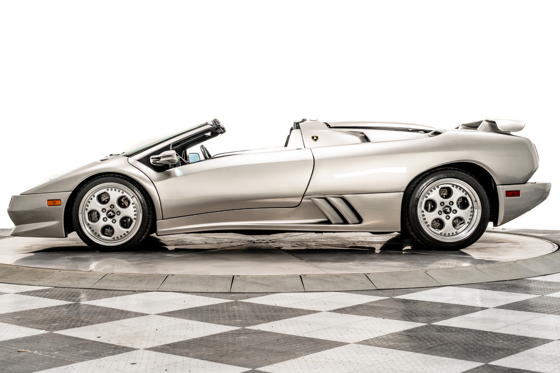 Grigio Titanio Lamborghini Diablo VT Roadster with Nero Interior