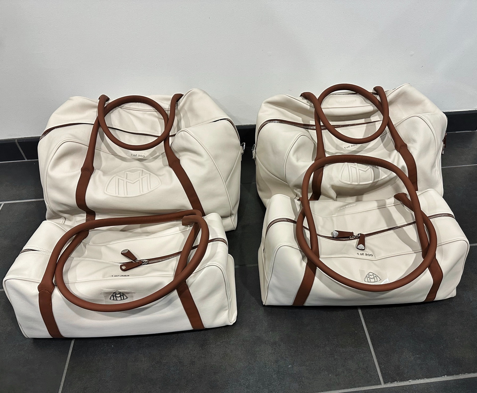 Louis Vuitton - Meteor Travel Bag 50 - Leather - Black Borealis - Men - Luxury
