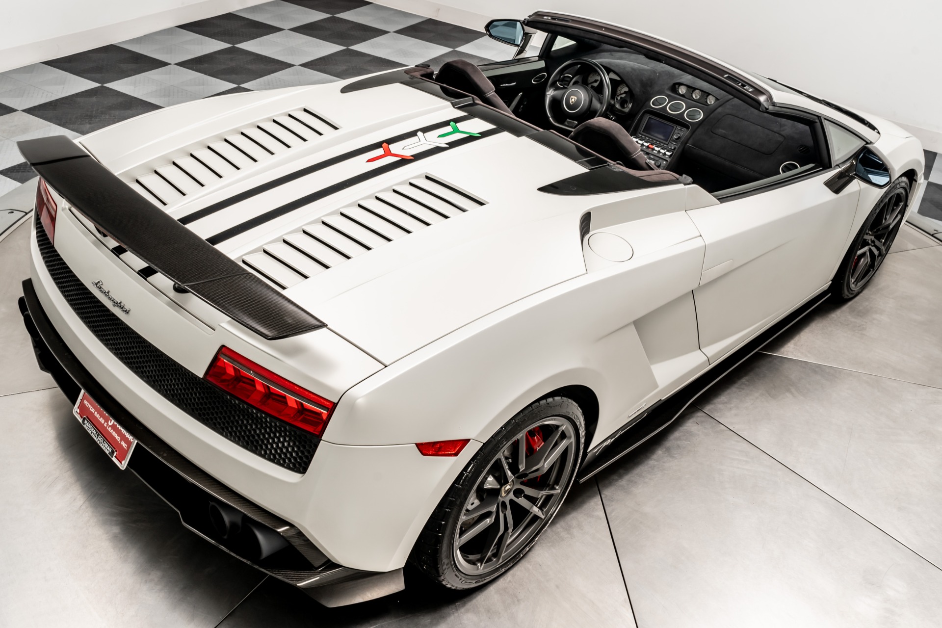 Lamborghini Gallardo LP 570-4 Spyder Performante - Car Body Design