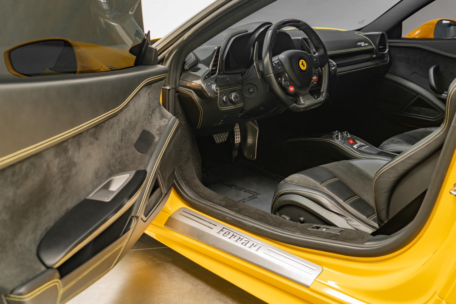 Used 2013 Ferrari 458 Italia For Sale (Sold) | Marshall