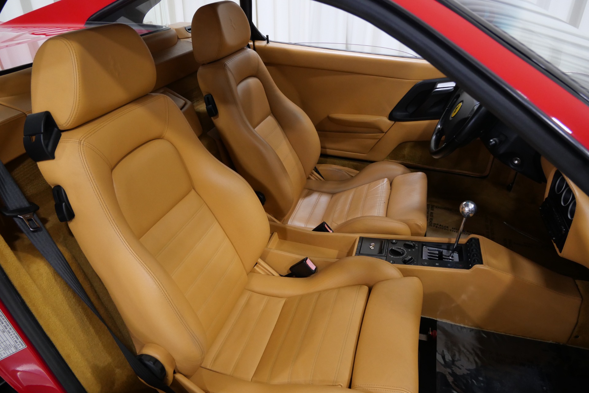 RICH品　F355 berlinettaリヤガーニッシュ（純正品） RICH品 F355 berlinettaリヤガーニッシュ（純正品） 稀少