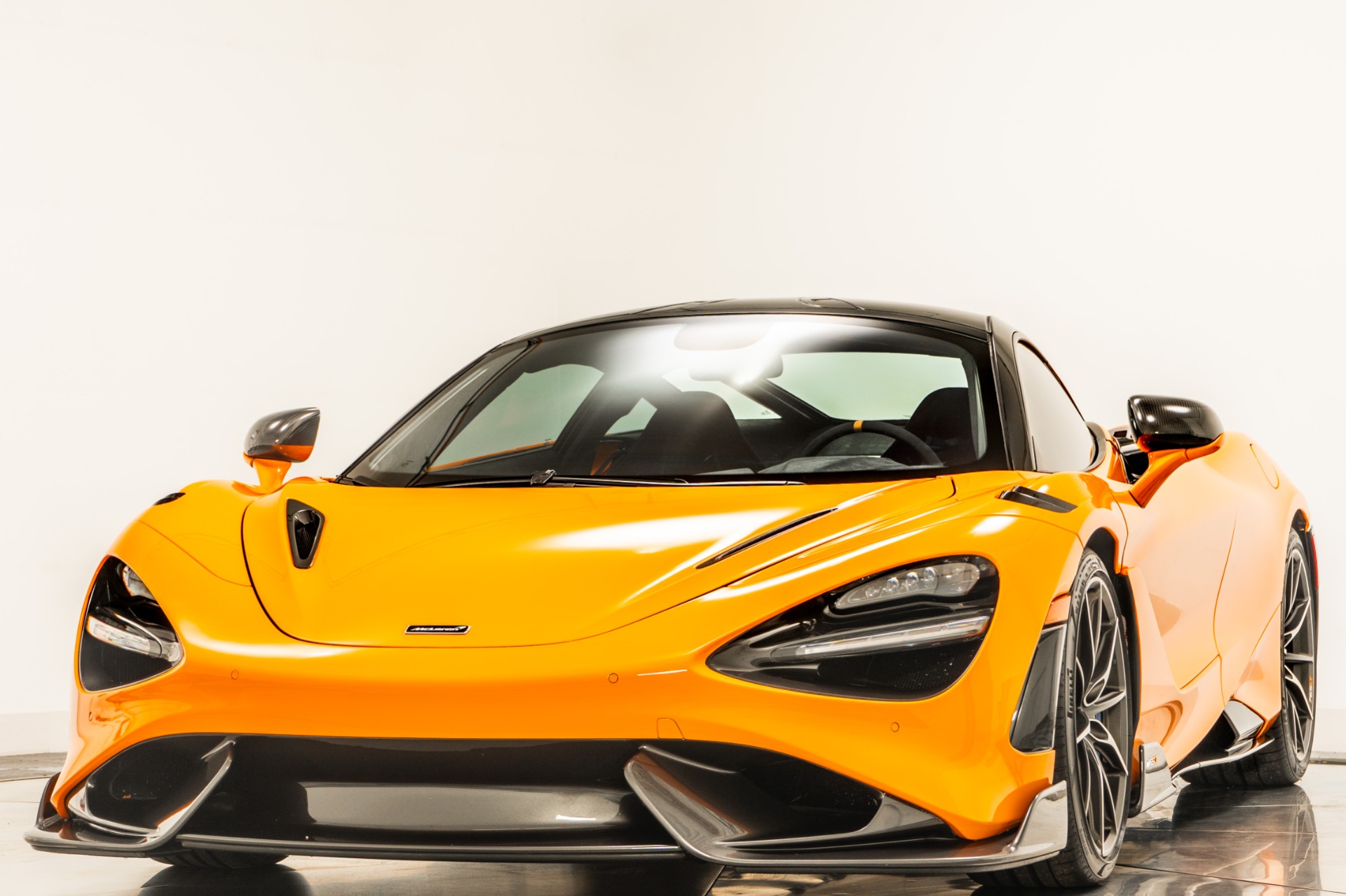 McLaren Orange McLaren 765LT with Carbon Black Interior For Sale