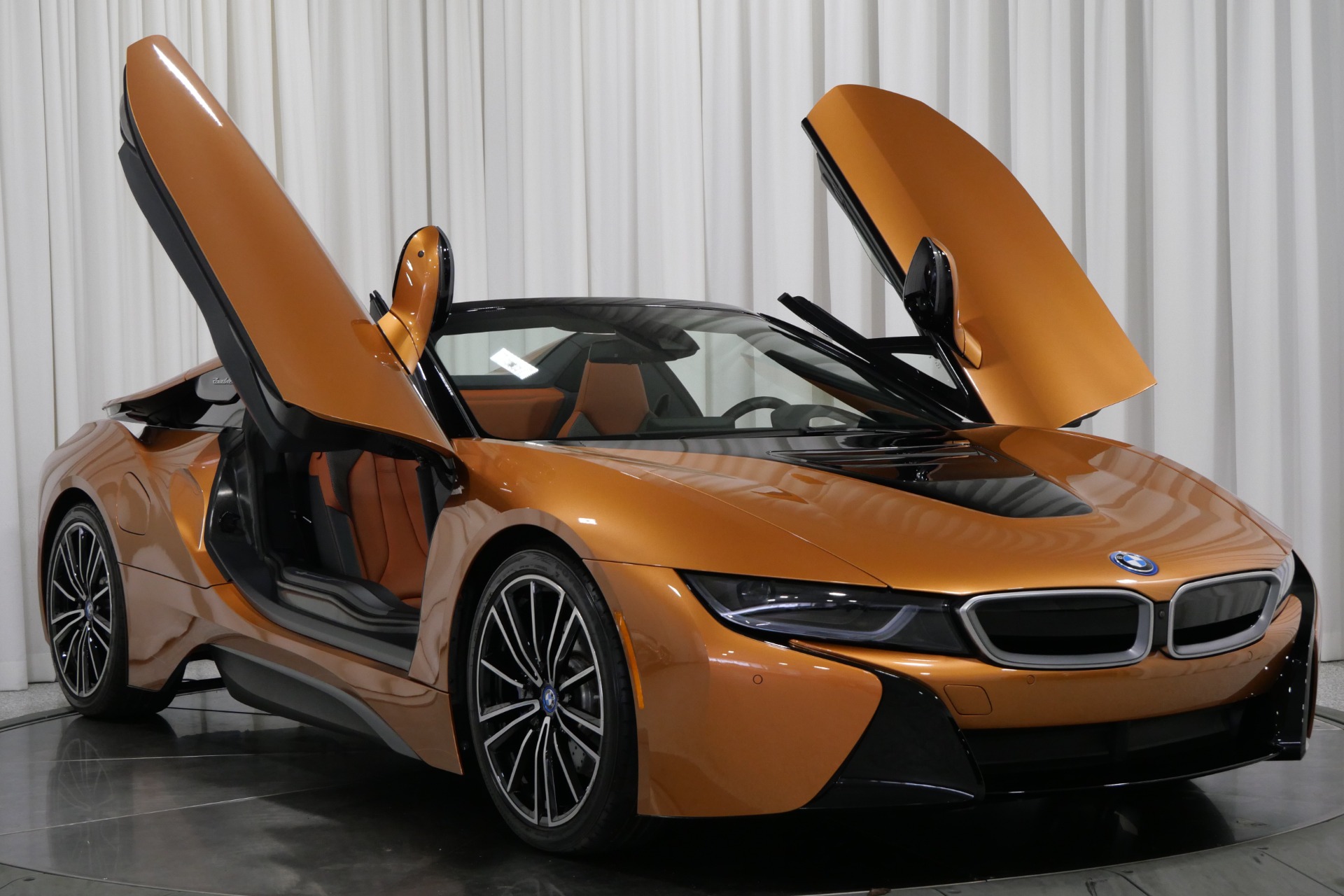 メルメル　ペイン E-Copper Metallic BMW I8 Roadster with E-Copper Exclusive Interior