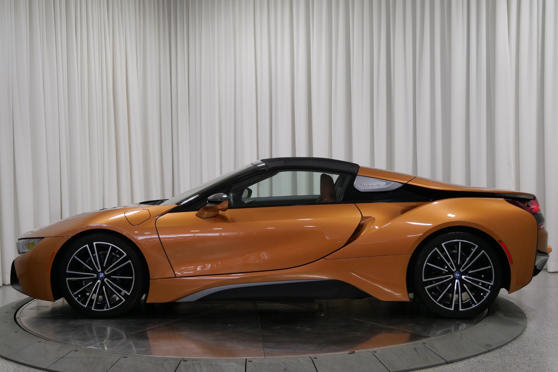 E-Copper Metallic BMW I8 Roadster with E-Copper Exclusive Interior
