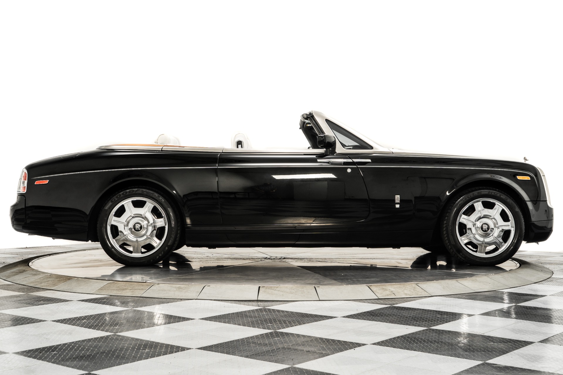 Used 2008 Rolls-Royce Phantom Drophead Coupe For Sale (Sold