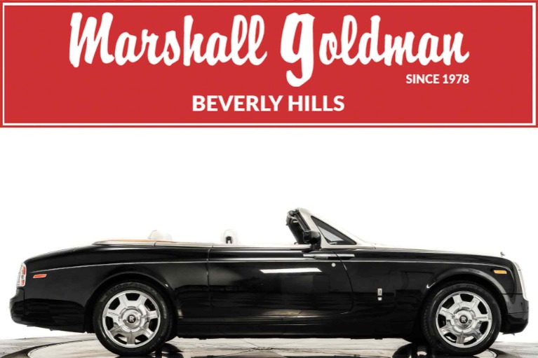 Diamond Black Rolls-Royce Phantom Drophead Coupe with Creme Light