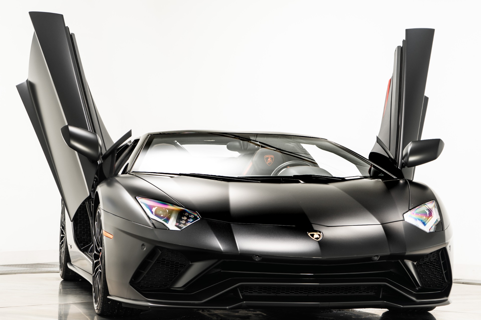 Nero Pegaso Lamborghini Aventador LP 740-4 S with Nero Ade