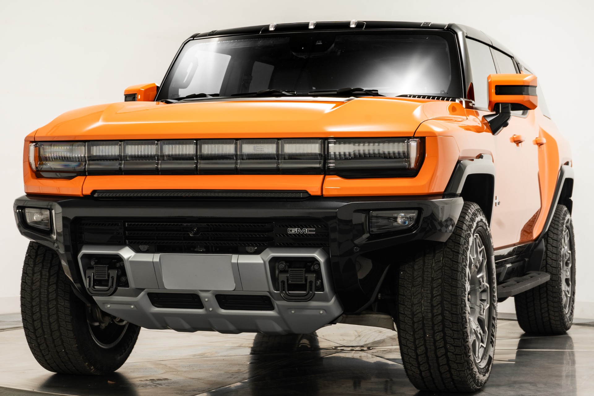 Afterburner Tintcoat GMC HUMMER EV 3X with Lunar Horizon Interior