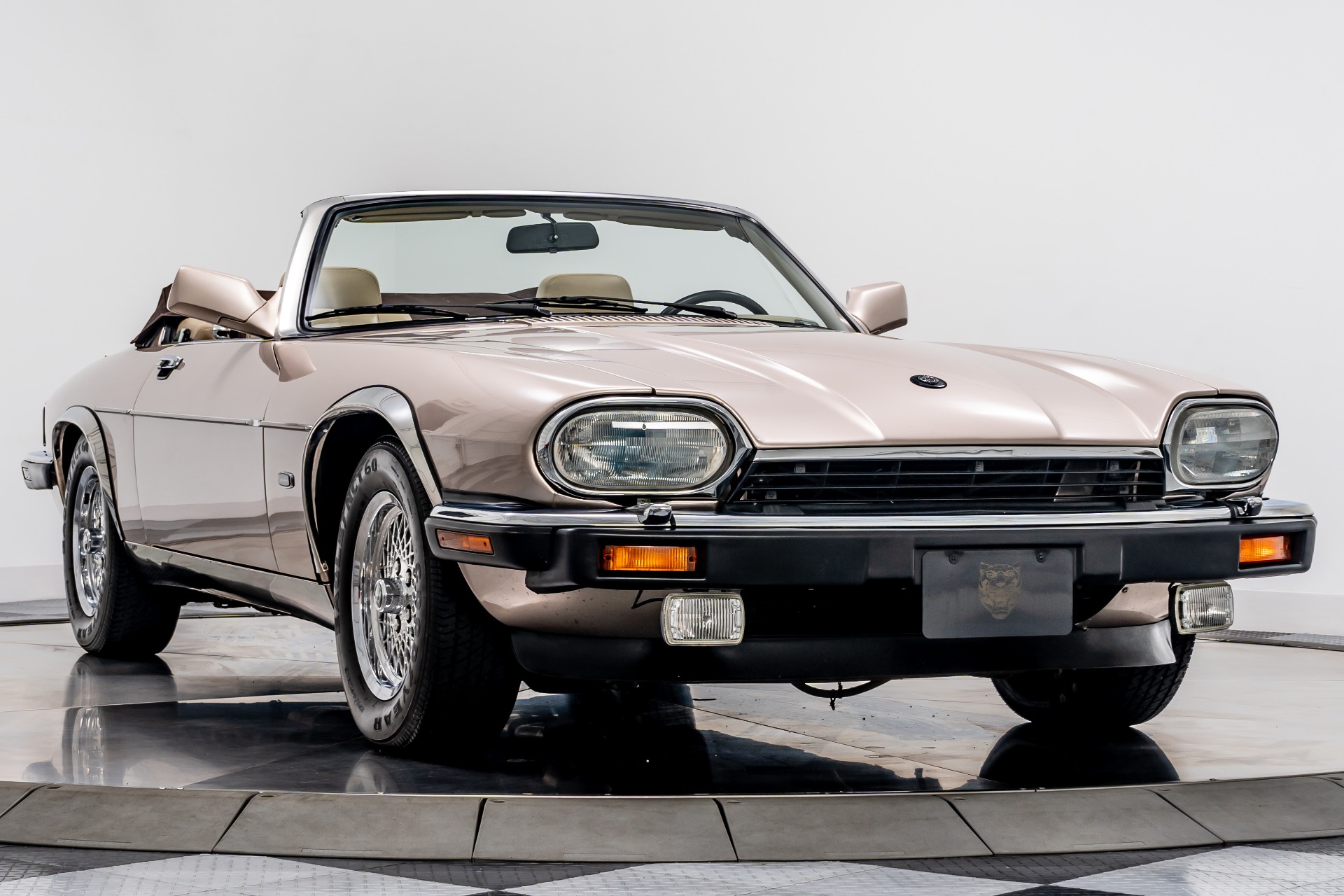 クラシック　12 Used 1992 Jaguar XJS V12 Convertible For Sale (Sold