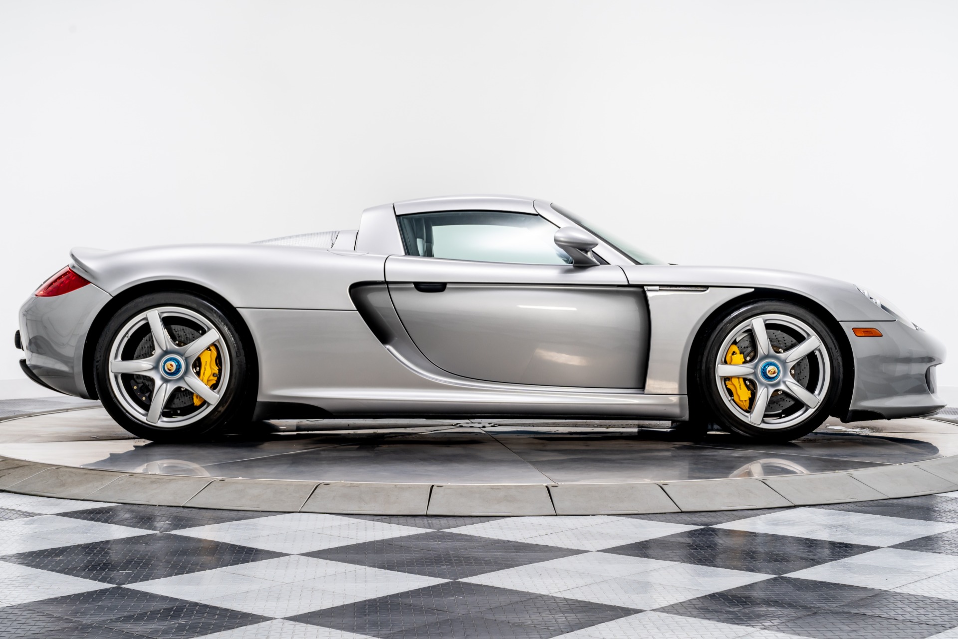 Used 2005 Porsche Carrera GT For Sale (Sold) | Marshall Goldman Beverly  Hills Stock #W20560