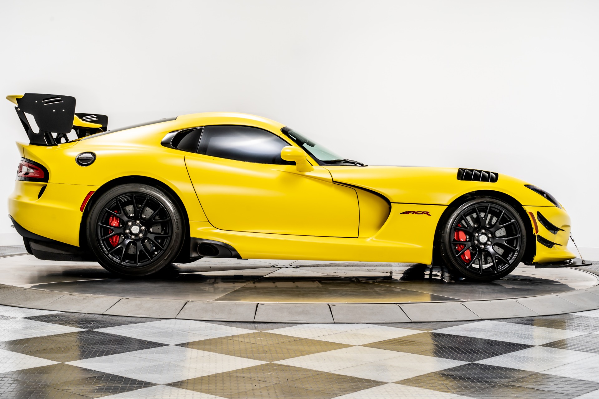 Used 16 Dodge Viper Acr Extreme Aero For Sale Sold Marshall Goldman Beverly Hills Stock Xviperacr