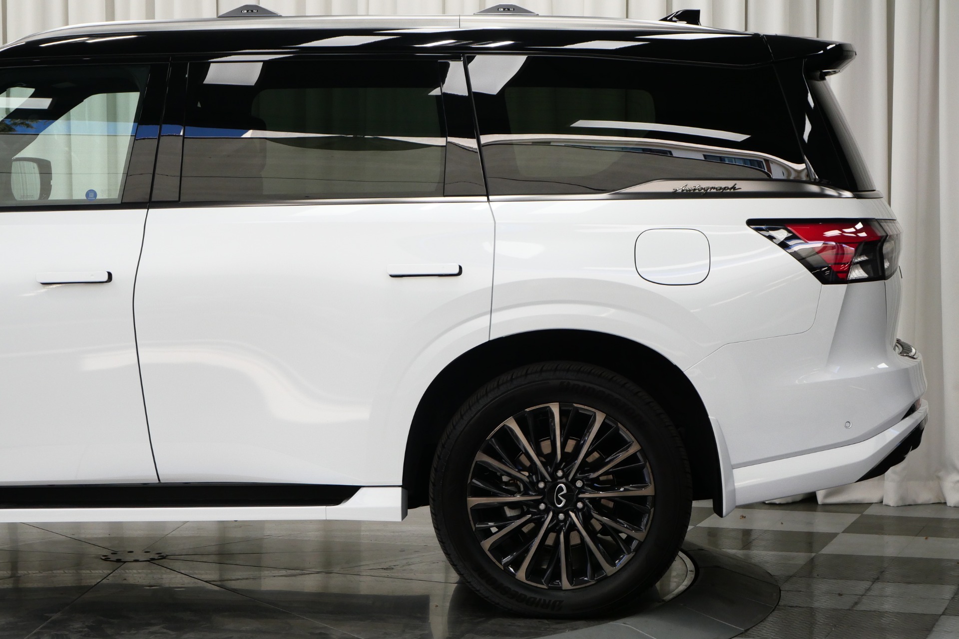 Used 2025 INFINITI QX80 Autograph 4WD For Sale (Sold