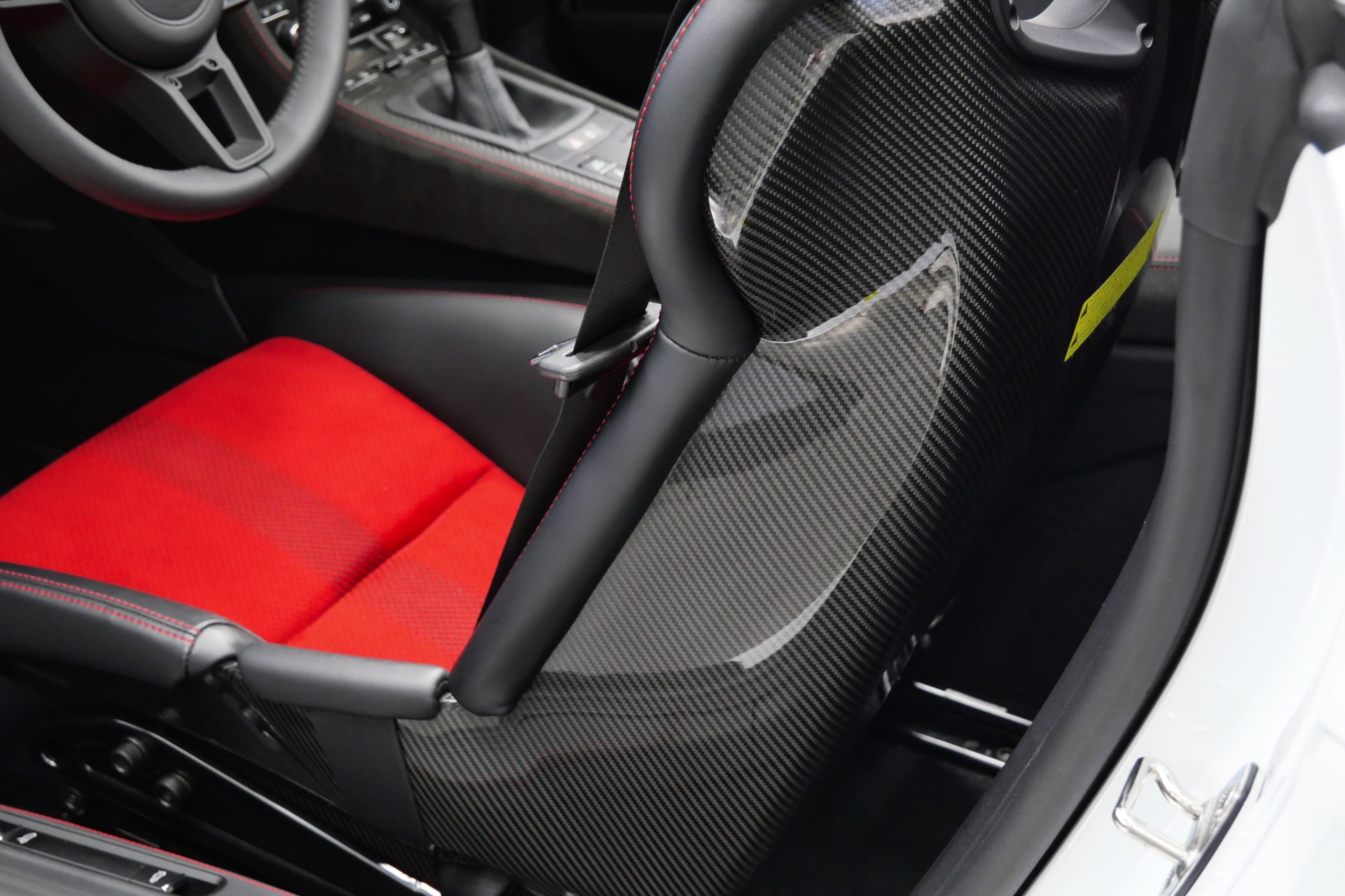 2024 Porsche Boxster Spyder photo 26