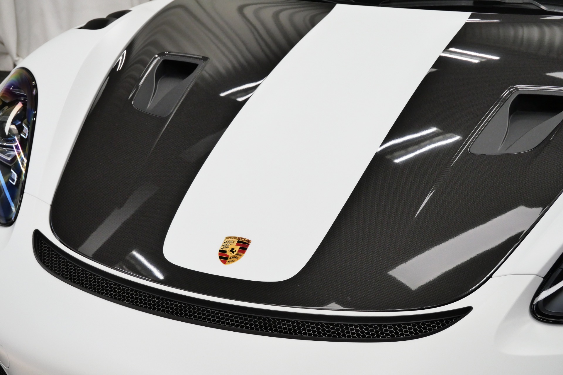 2024 Porsche Boxster Spyder photo 41