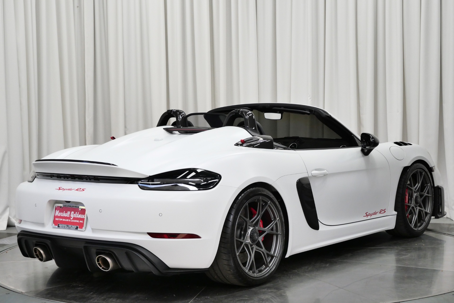 2024 Porsche Boxster Spyder photo 9