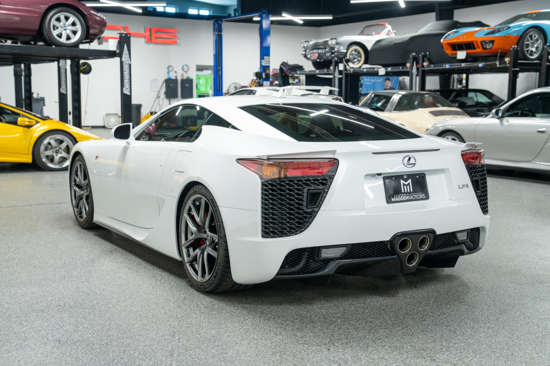 2012 Lexus LFA photo 2