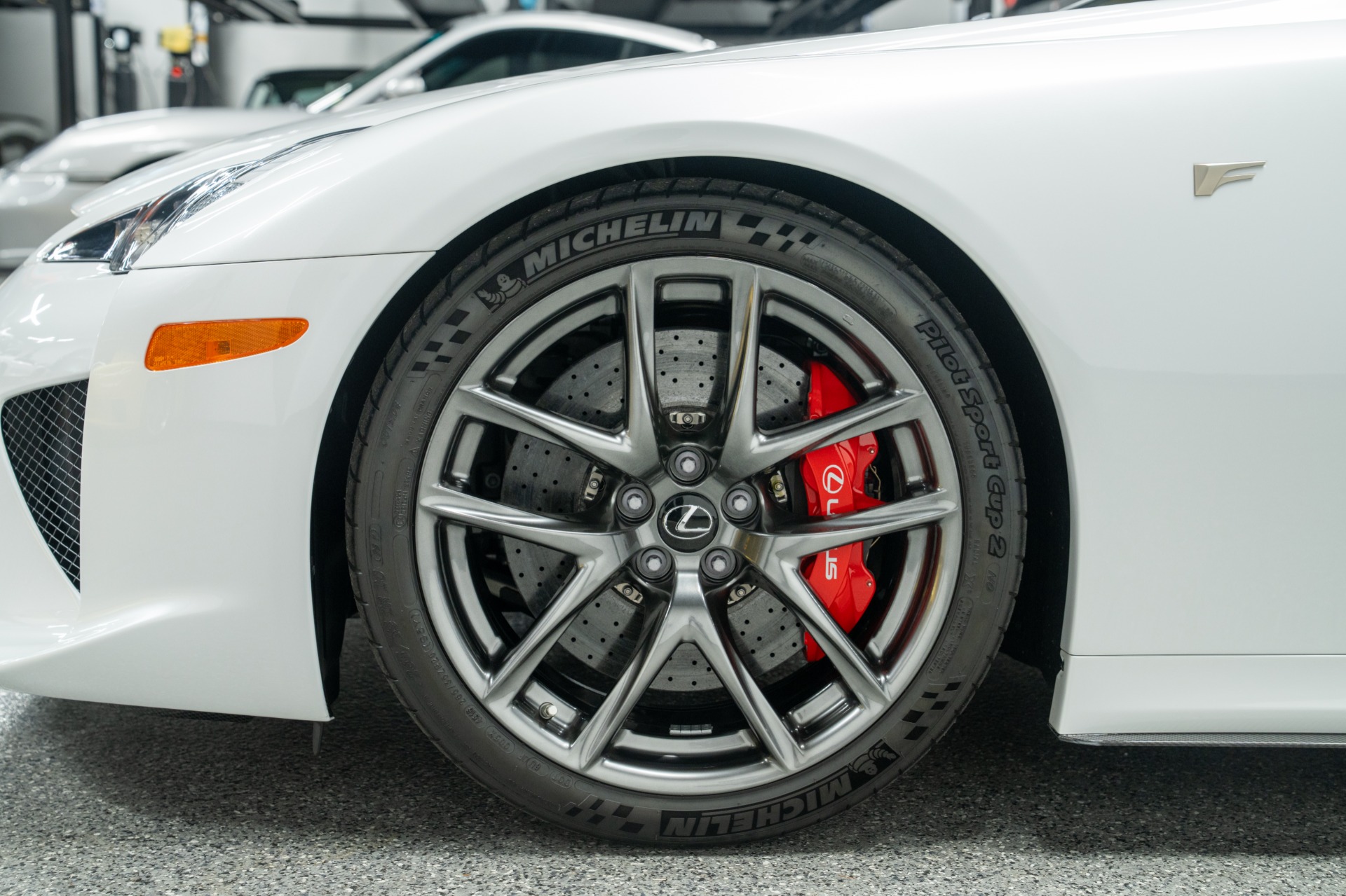 2012 Lexus LFA photo 5