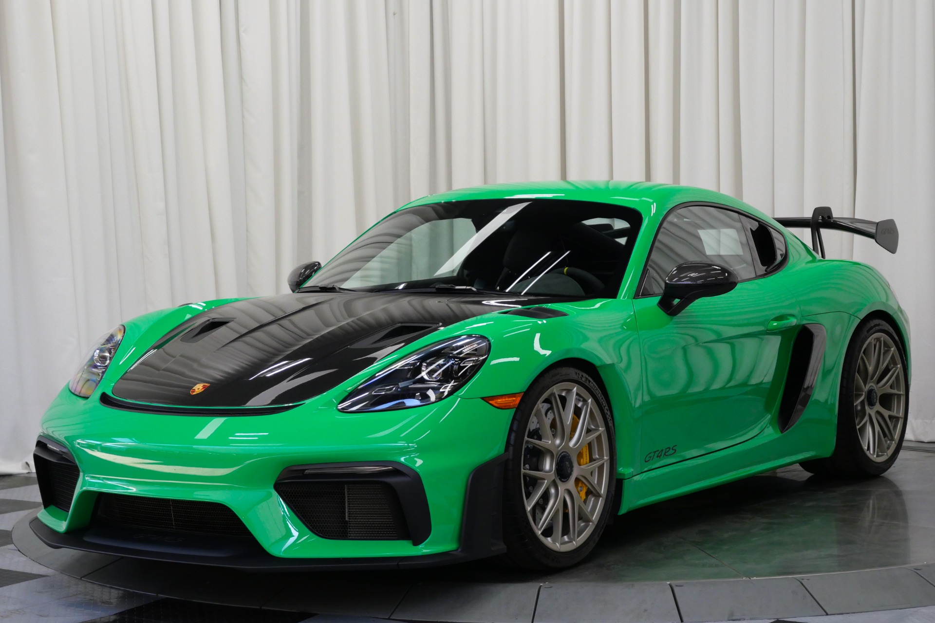   CAYMAN 3.0 ホワイト/グリーン 4.5 2021_porsche_718-cayman-gts-4.