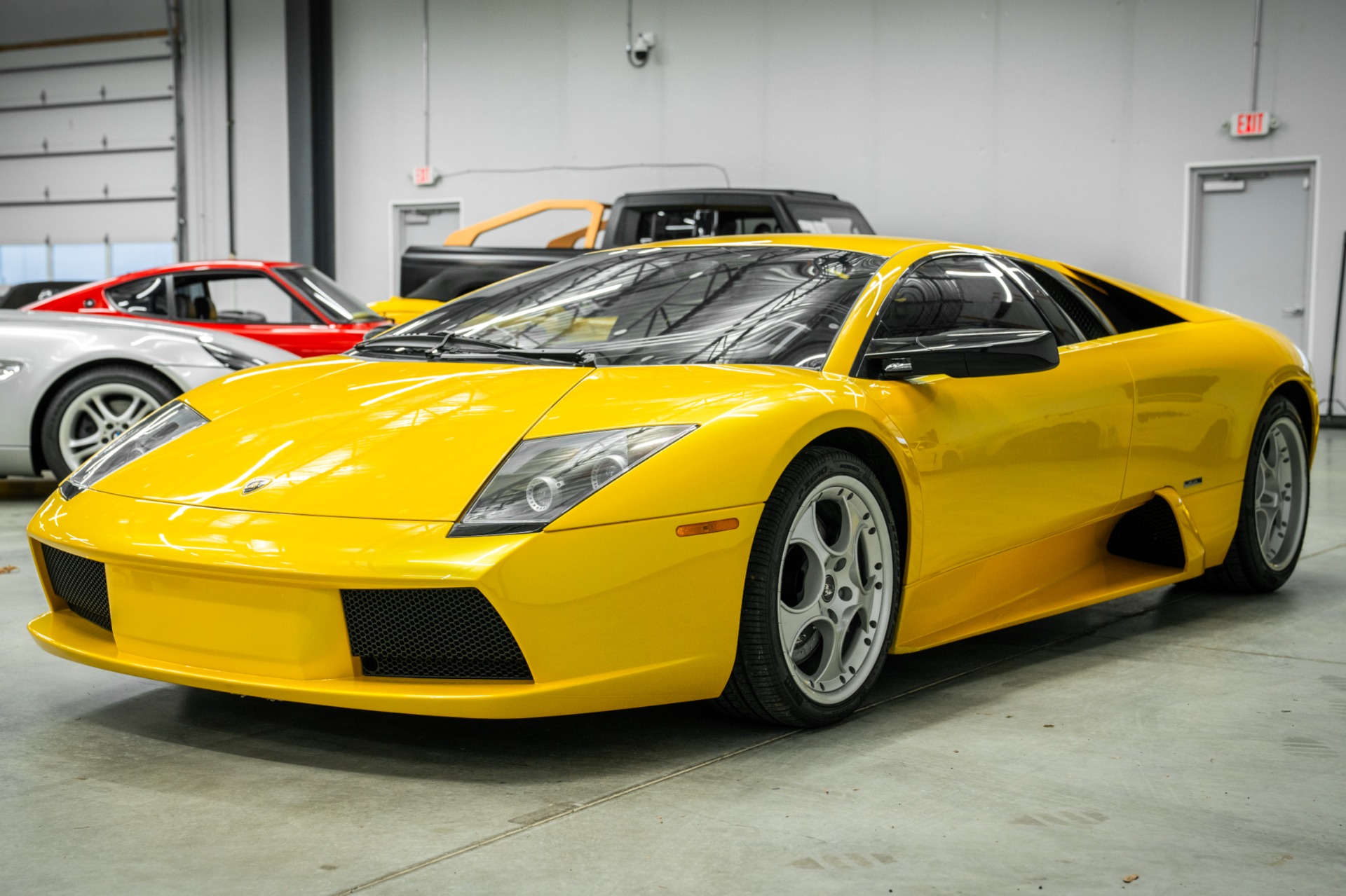 Giallo Orion Lamborghini Murcielago 6 Speed Manual with Nero