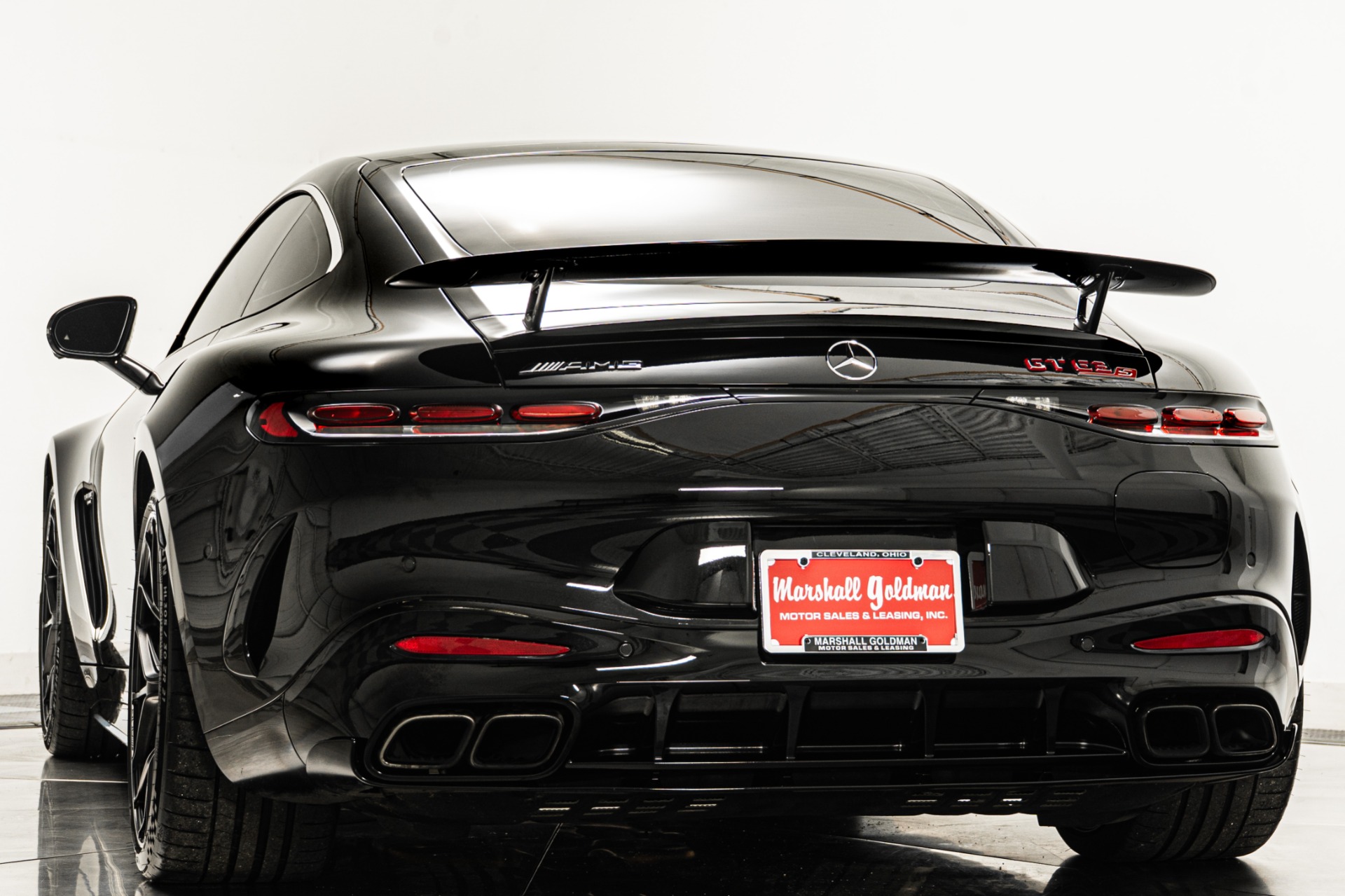 Obsidian Black Metallic Mercedes-Benz AMG GT 63 S E Performance