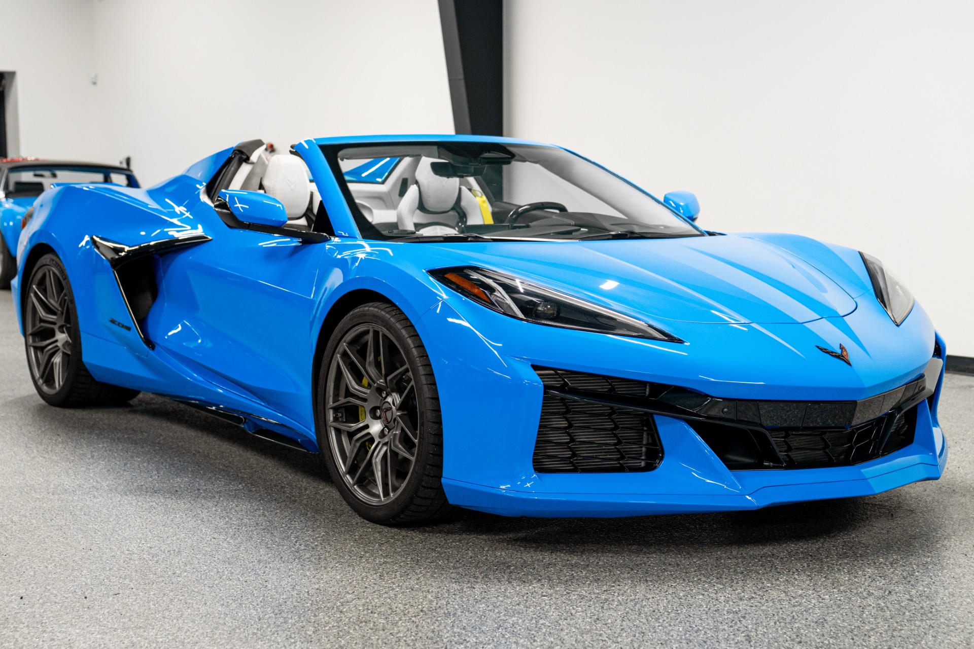 2024 Chevrolet Corvette Z06 Convertible 3LZ photo 2