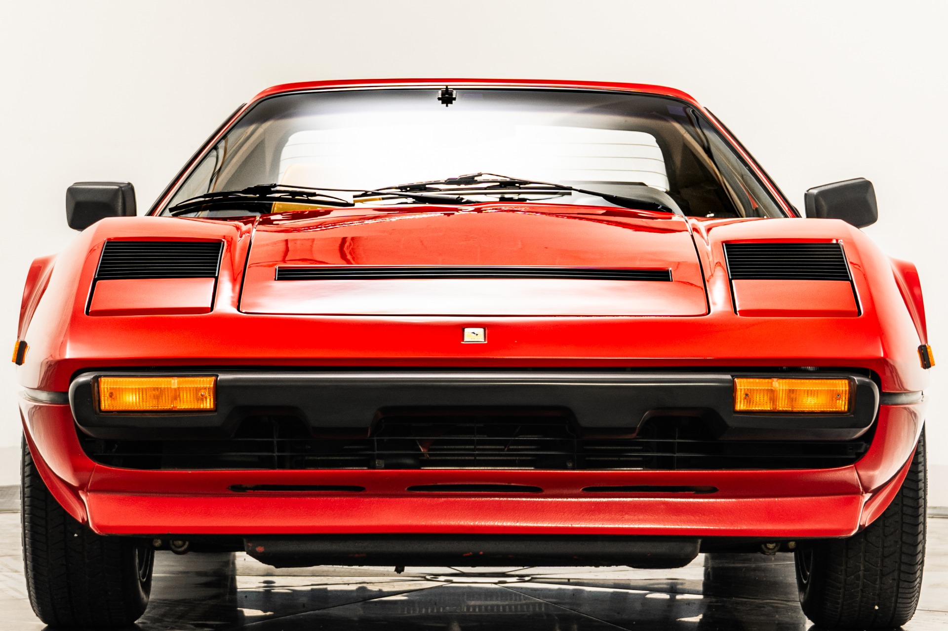 1985 Ferrari 308 GTSi Quattrovalvole photo 4