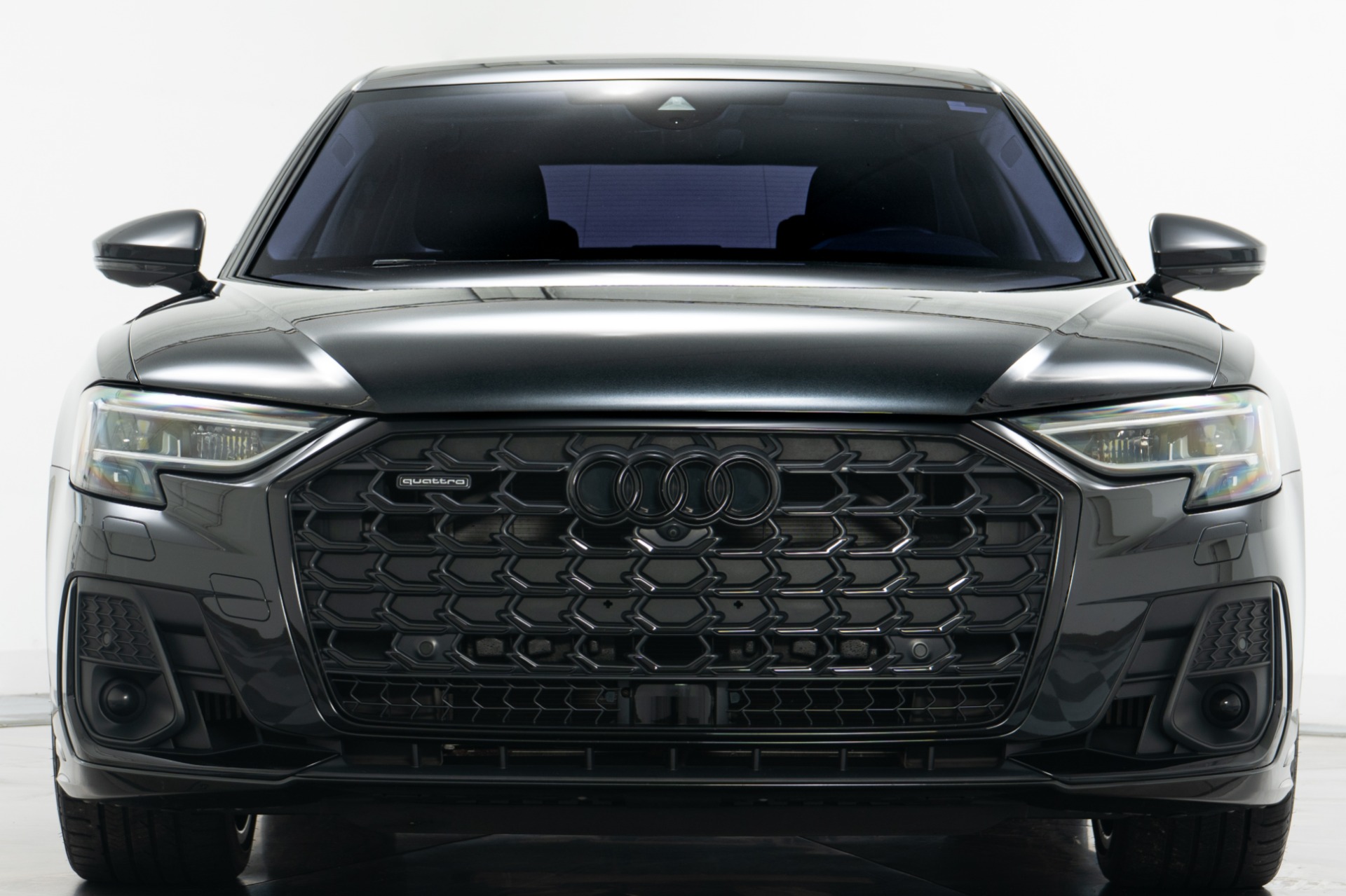 2023 Audi A8 L 55 TFSI photo 4