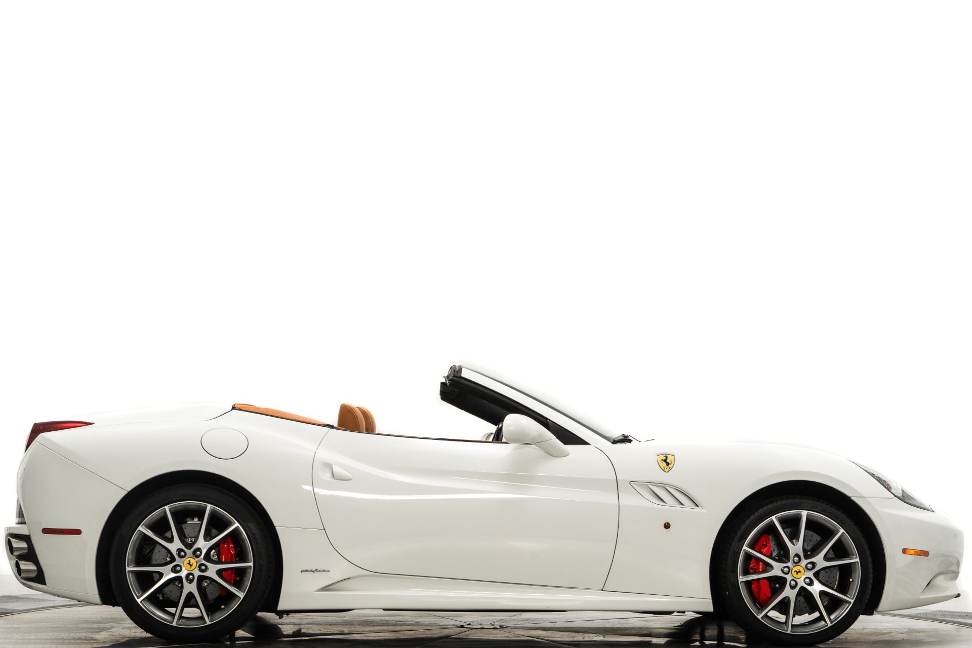 2014 Ferrari California photo 2