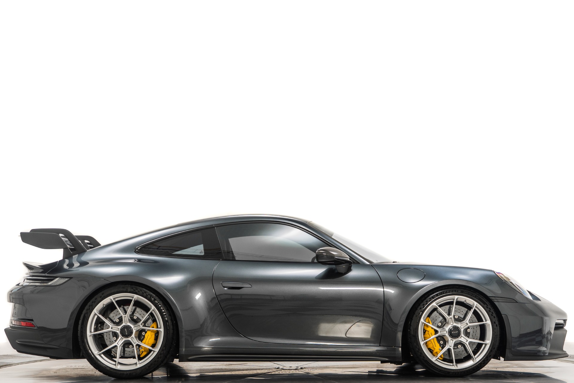 2024 Porsche 911 GT3 photo 2