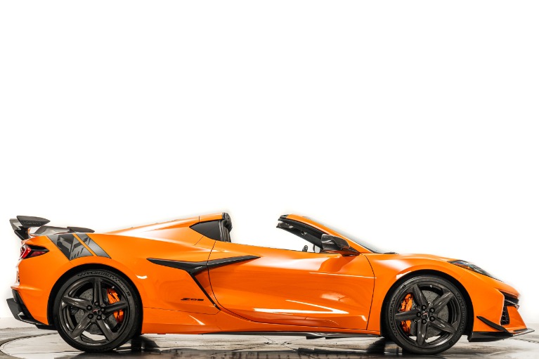 Amplify Orange Tintcoat Chevrolet Corvette Z06 3LZ Z07 with