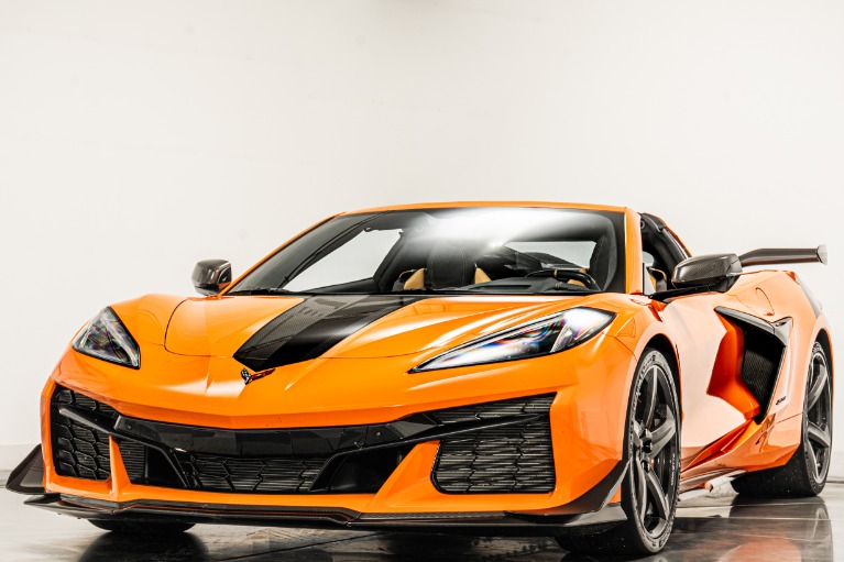 Amplify Orange Tintcoat Chevrolet Corvette Z06 3LZ Z07 with